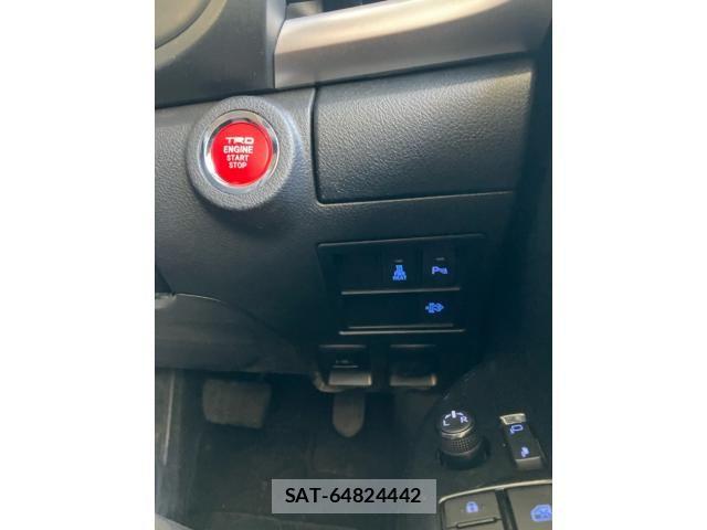 Toyota HILUX TRUCK 2021-05 7392357-13