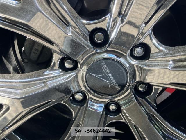 Toyota HILUX TRUCK 2021-05 7392357-7