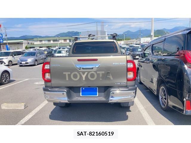 Toyota HILUX TRUCK 2023-05 7454774-9