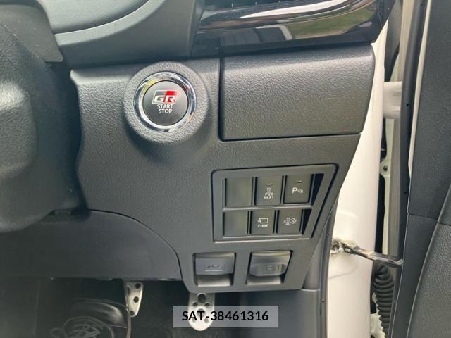 Toyota HILUX TRUCK 2023-12 7454770-13
