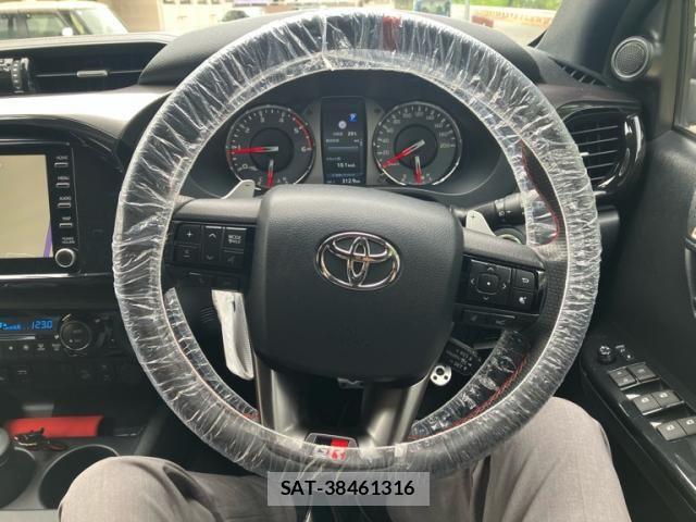 Toyota HILUX TRUCK 2023-12 7454770-21
