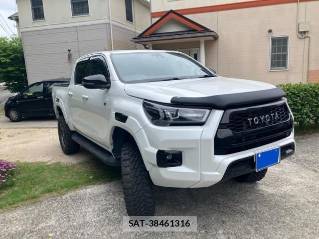Toyota HILUX TRUCK 2023-12 7454770-2