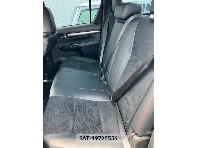 Toyota HILUX TRUCK 2022-07 7454773-8