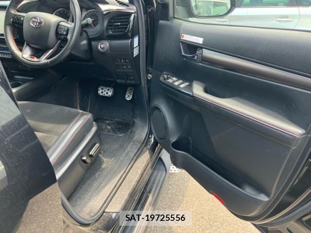 Toyota HILUX TRUCK 2022-07 7454773-10