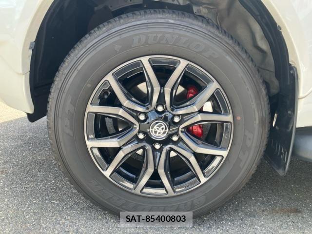 Toyota HILUX TRUCK 2023-10 7508842-9