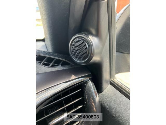 Toyota HILUX TRUCK 2023-10 7508842-17