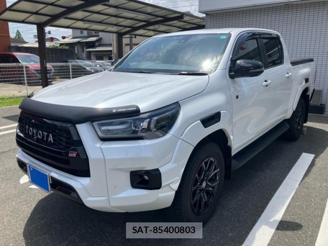 Toyota HILUX TRUCK 2023-10 7508842-1