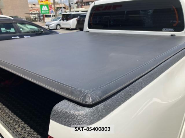 Toyota HILUX TRUCK 2023-10 7508842-26