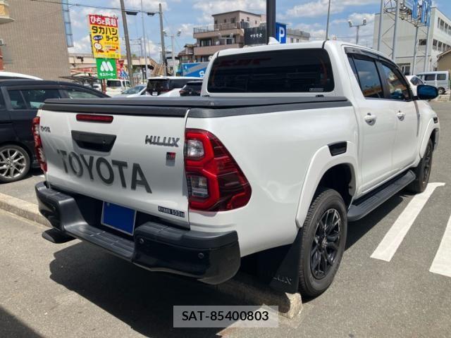 Toyota HILUX TRUCK 2023-10 7508842-3
