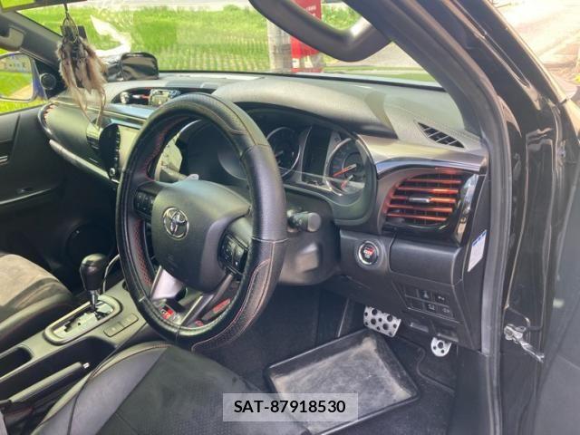 Toyota HILUX TRUCK 2022-06 7500888-14