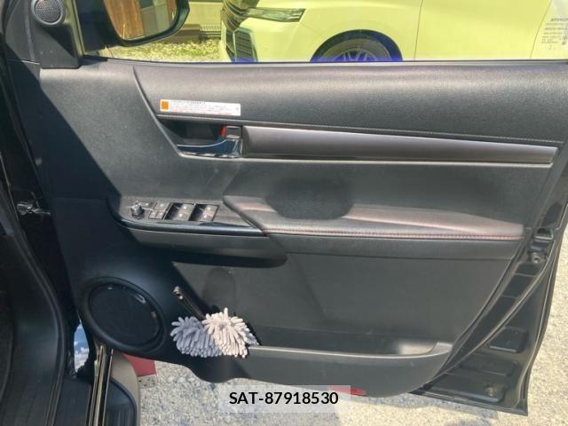 Toyota HILUX TRUCK 2022-06 7500888-15