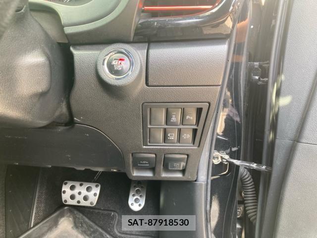 Toyota HILUX TRUCK 2022-06 7500888-16