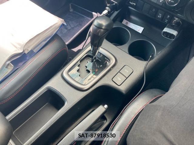 Toyota HILUX TRUCK 2022-06 7500888-20