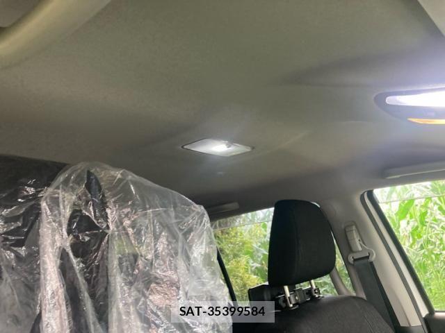 Toyota HILUX TRUCK 2018-12 7562227-13