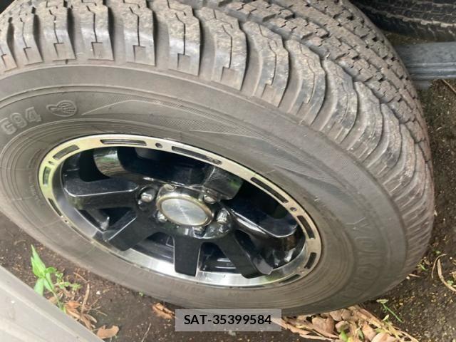 Toyota HILUX TRUCK 2018-12 7562227-4