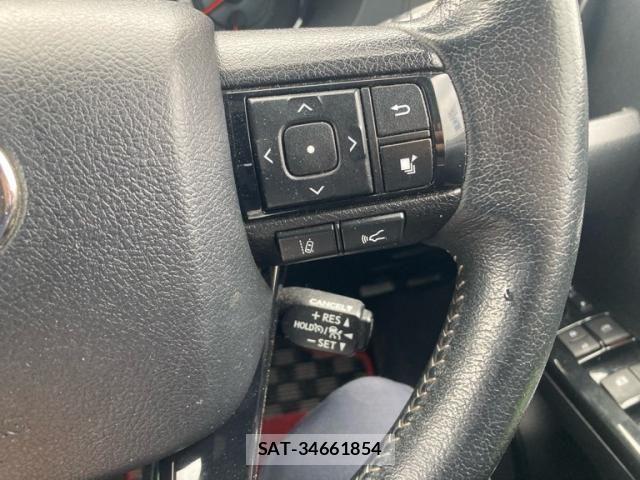Toyota HILUX TRUCK 2020-01 7617009-16