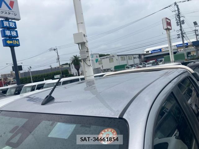 Toyota HILUX TRUCK 2020-01 7617009-7