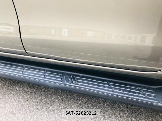 Toyota HILUX TRUCK 2022-08 7617008-9