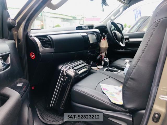 Toyota HILUX TRUCK 2022-08 7617008-12