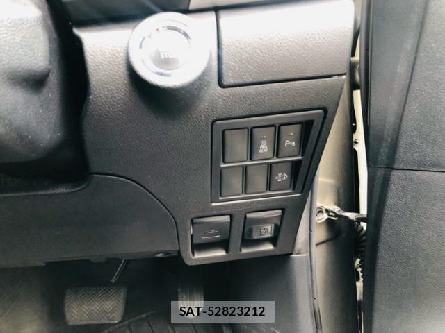 Toyota HILUX TRUCK 2022-08 7617008-17