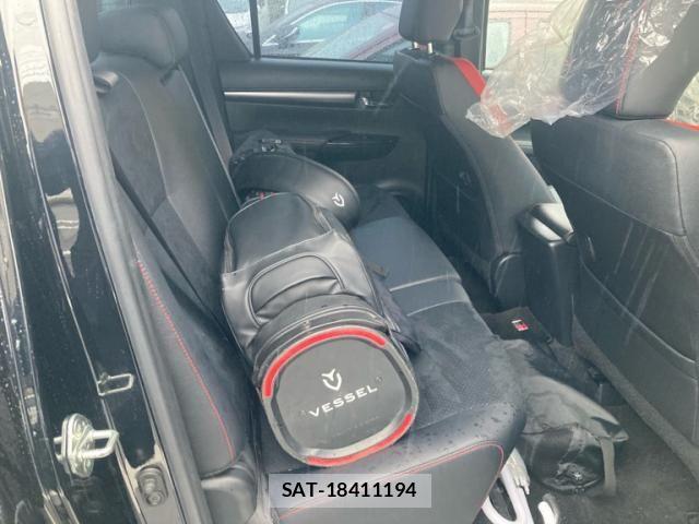 Toyota HILUX TRUCK 2023-03 7617006-10