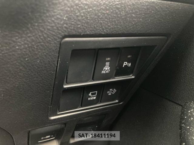 Toyota HILUX TRUCK 2023-03 7617006-19