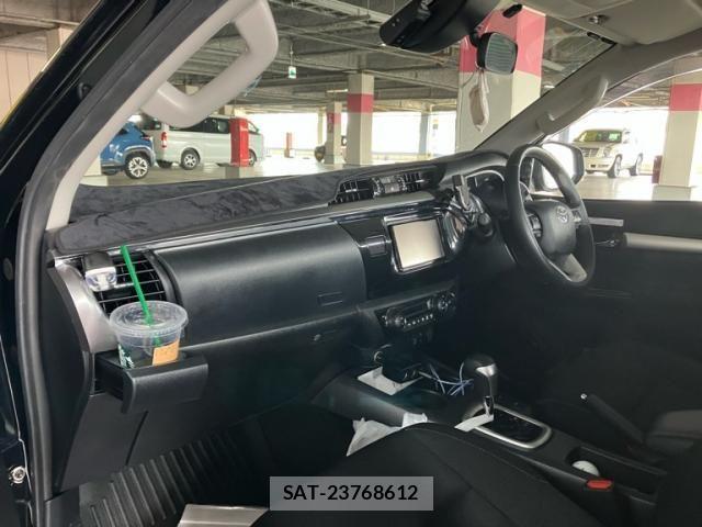 Toyota HILUX TRUCK 2022-10 7724079-12