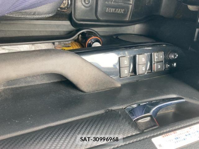 Toyota HILUX TRUCK 2021-02 7724083-18