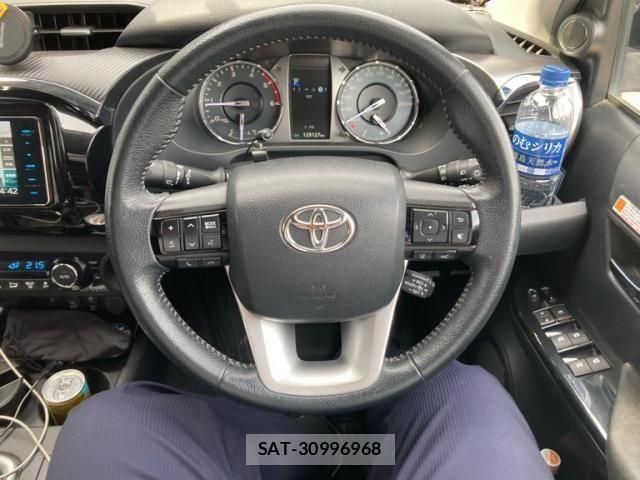 Toyota HILUX TRUCK 2021-02 7724083-19