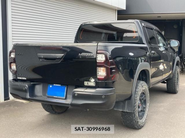 Toyota HILUX TRUCK 2021-02 7724083-4
