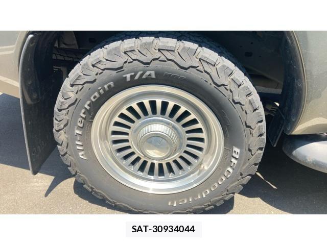 Toyota HILUX TRUCK 2021-04 7724084-16