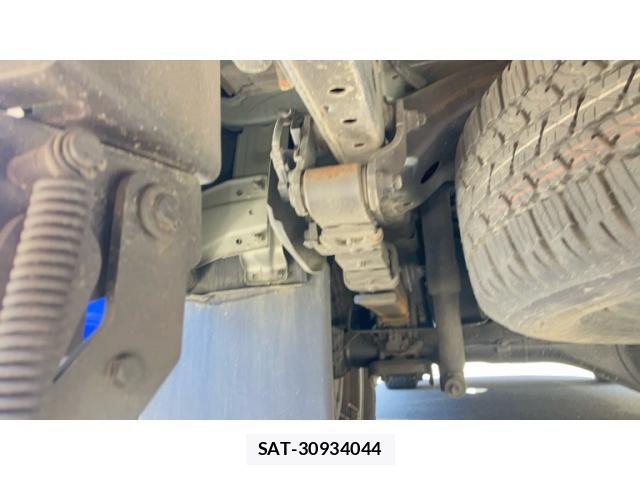 Toyota HILUX TRUCK 2021-04 7724084-20