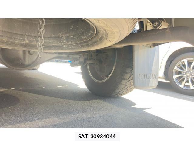 Toyota HILUX TRUCK 2021-04 7724084-21