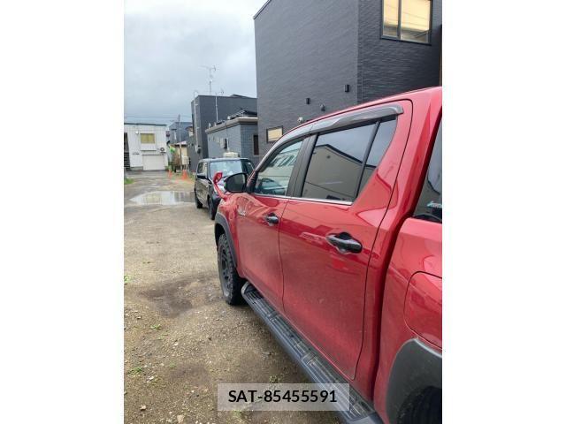 Toyota HILUX TRUCK 2019-08 7724085-7