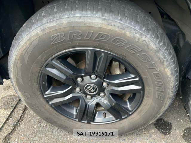 Toyota HILUX TRUCK 2020-09 7724080-9