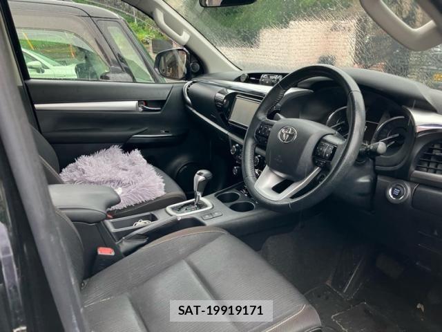 Toyota HILUX TRUCK 2020-09 7724080-12