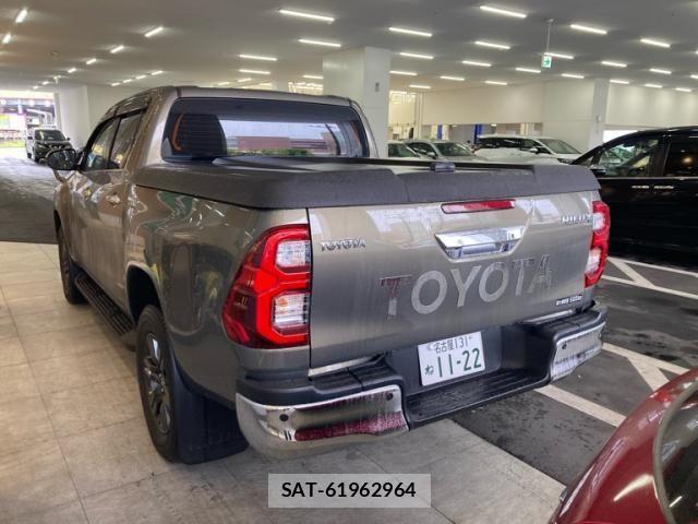 Toyota HILUX TRUCK 2023-03 7724070-6