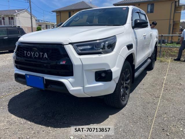 Toyota HILUX TRUCK 2023-08 7724067-2