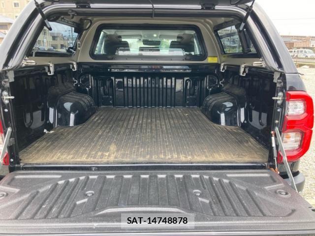 Toyota HILUX TRUCK 2021-07 7724071-9