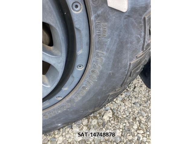 Toyota HILUX TRUCK 2021-07 7724071-6
