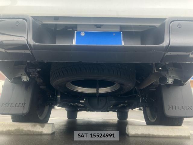 Toyota HILUX TRUCK 2023-10 7724069-15