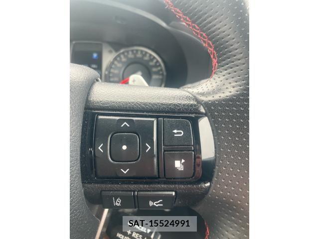 Toyota HILUX TRUCK 2023-10 7724069-18