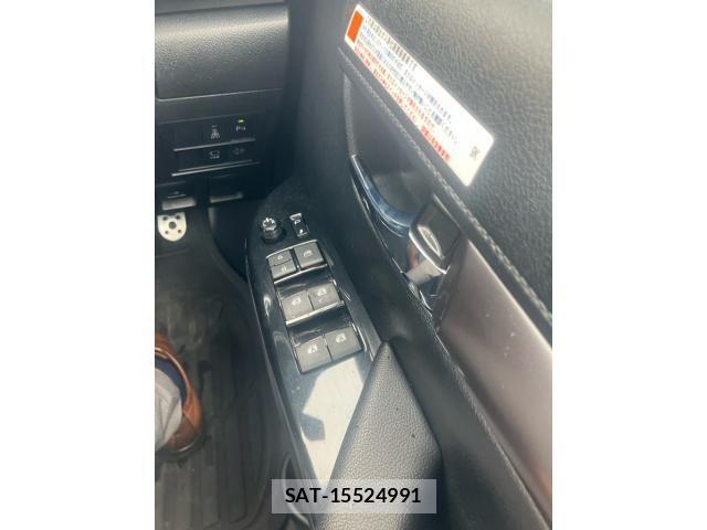 Toyota HILUX TRUCK 2023-10 7724069-22