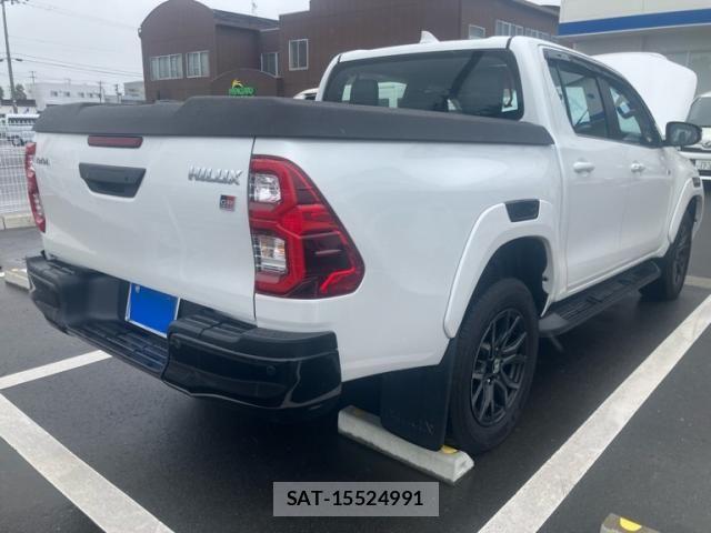 Toyota HILUX TRUCK 2023-10 7724069-2