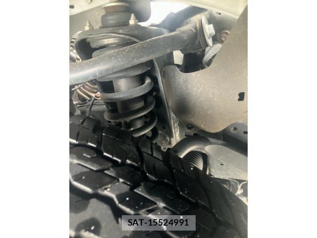 Toyota HILUX TRUCK 2023-10 7724069-8