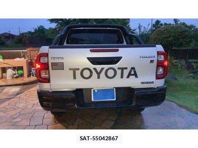 Toyota HILUX TRUCK 2024-08 7724066-5