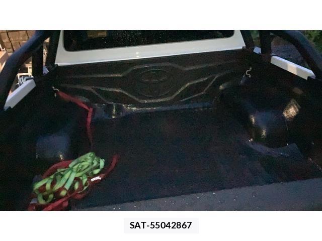 Toyota HILUX TRUCK 2024-08 7724066-7