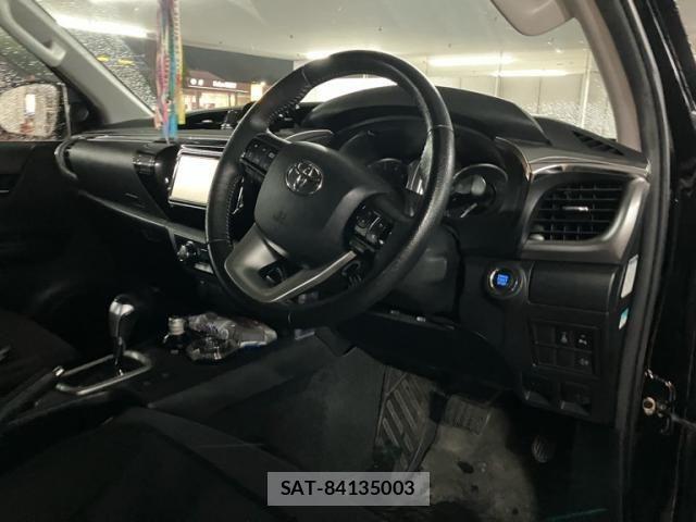 Toyota HILUX TRUCK 2021-03 7724078-9