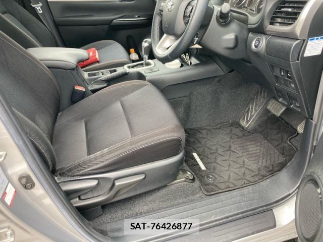 Toyota HILUX TRUCK 2020-09 7785561-16