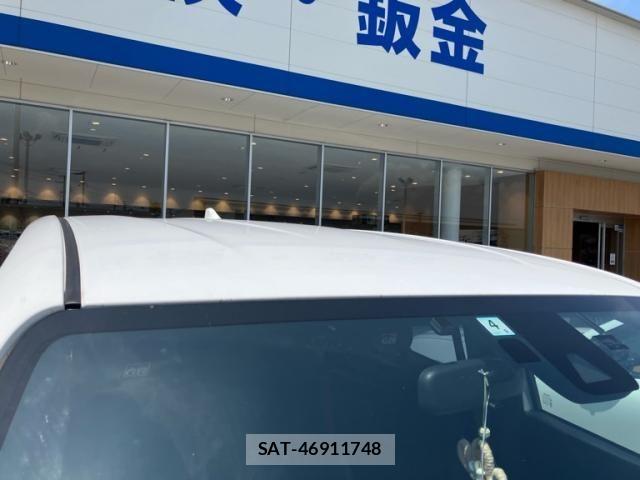 Toyota HILUX TRUCK 2022-04 7785559-4